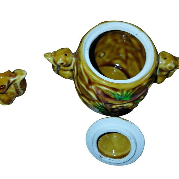 Victoria Ceramics Cream Sugar squirrels pine cones - Picture 2 of 5